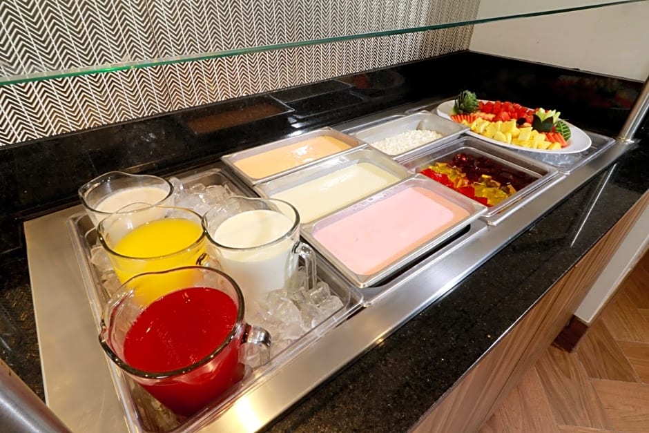 Holiday Inn & Suites - Monterrey Apodaca Zona Airport, an IHG Hotel