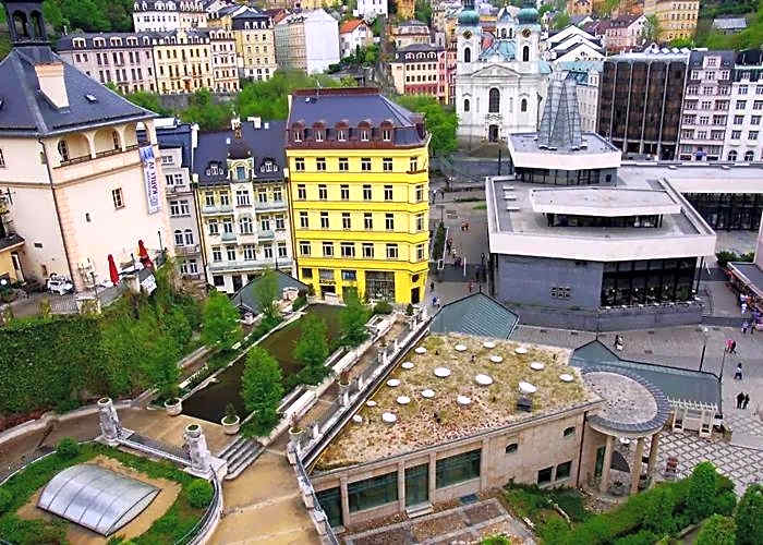 Hotel Ester