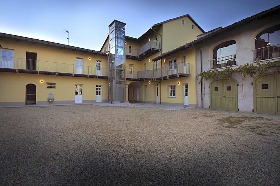 Via Ai Portici Suite