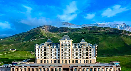 Pik Palace, Shahdag, Autograph Collection by Marriott