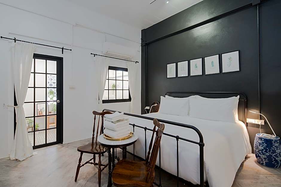 Blu Monkey Boutique Phuket Town