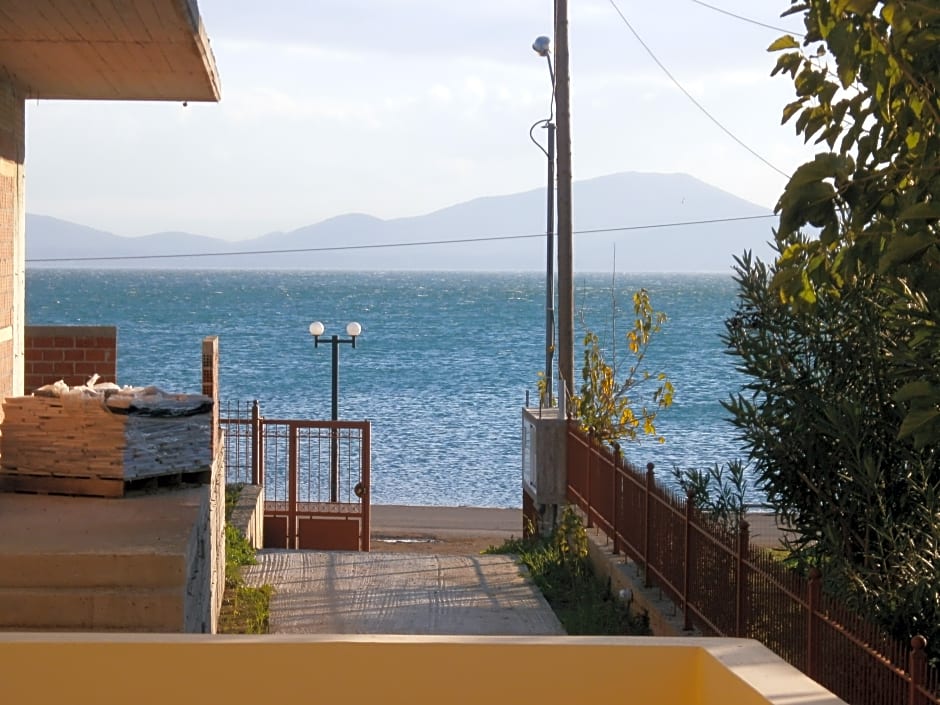 Artemis Marina Apartments