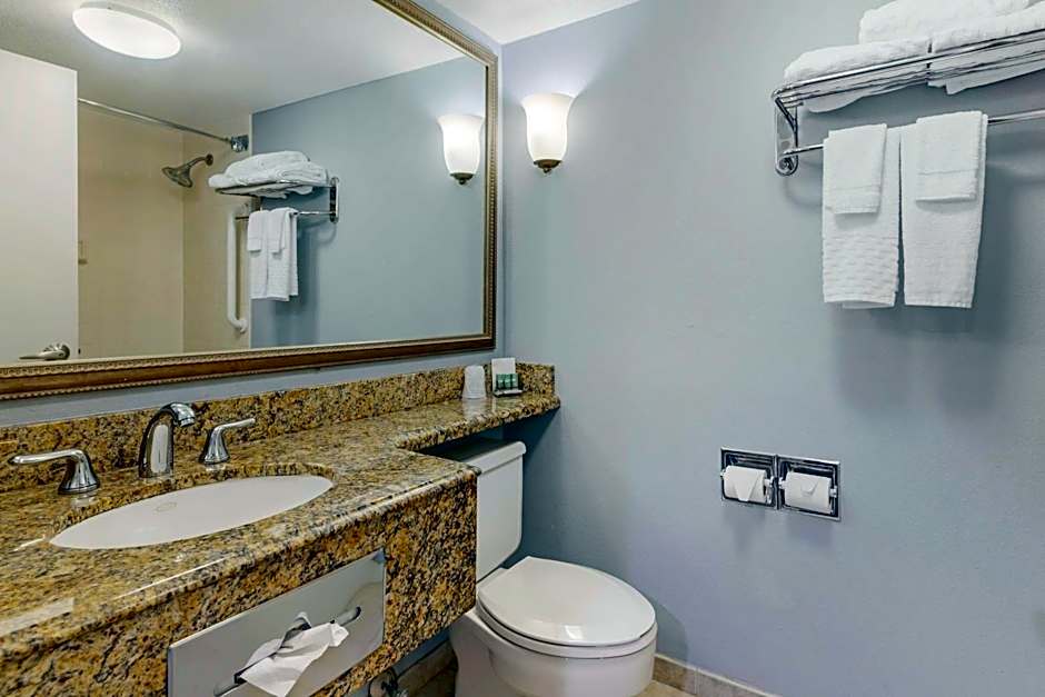 Best Western Hartford Hotel & Suites