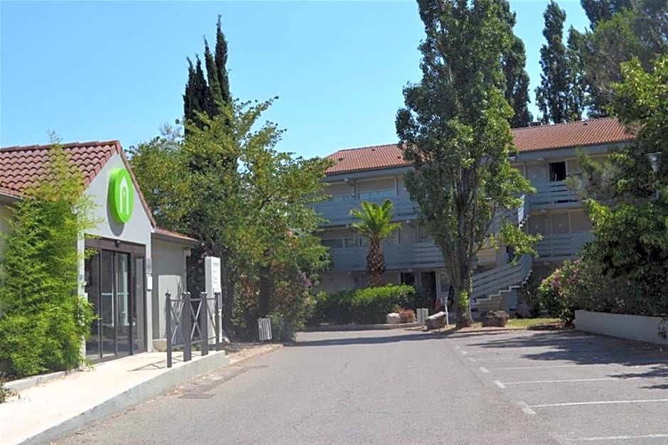 Noemys Arles