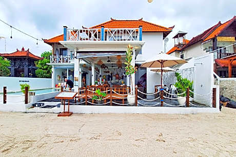 The Beach Huts Lembongan