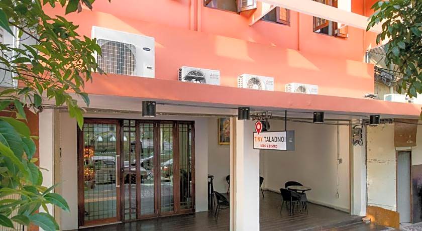 Tiny Taladnoi Hostel