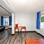 Jamestown inn & Suites