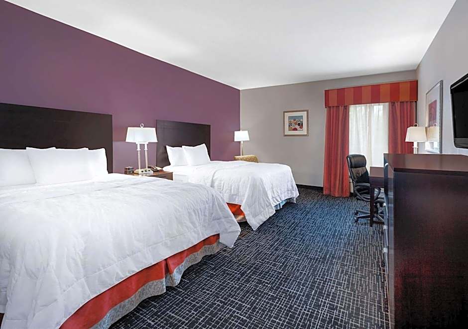 La Quinta Inn & Suites by Wyndham Lumberton