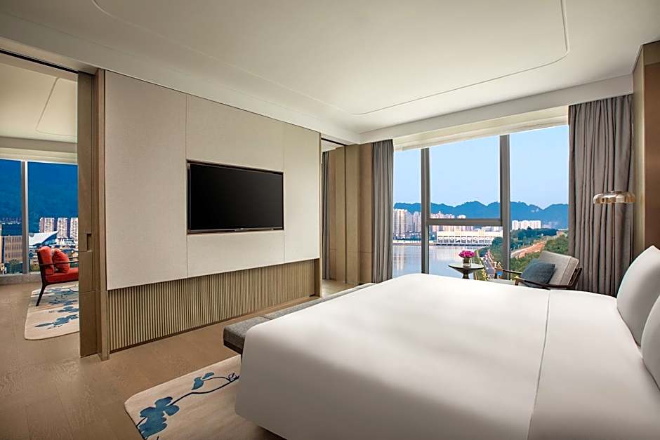 Photo 1 of 4 of Junior 1 King Bed Suite