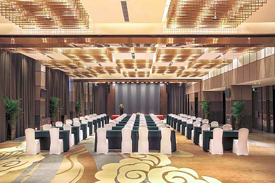 Ramada Plaza by Wyndham Xi'an South