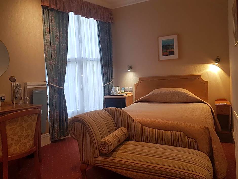 Welbeck Hotel & Apartments IOM