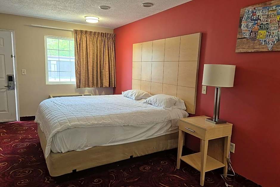 General Bragg Inn & Suites Chickamauga
