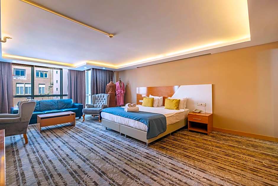 Bulvar Hotel
