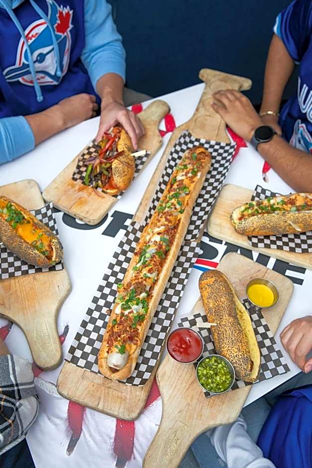 Toronto Marriott City Centre Hotel