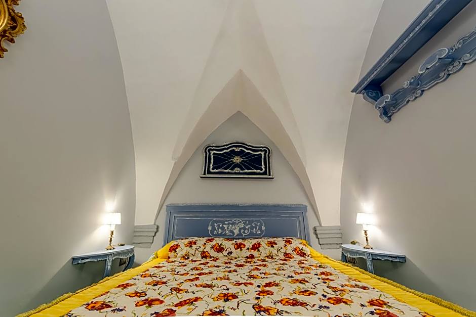 The Crown Palace - Gallipoli