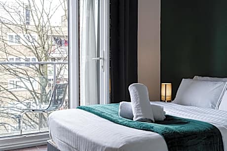 Double Room with Shared Bathroom