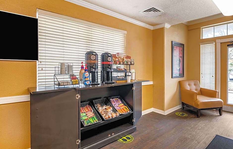 Extended Stay America Select Suites - Jacksonville - Southside - St. Johns Towne Ctr.