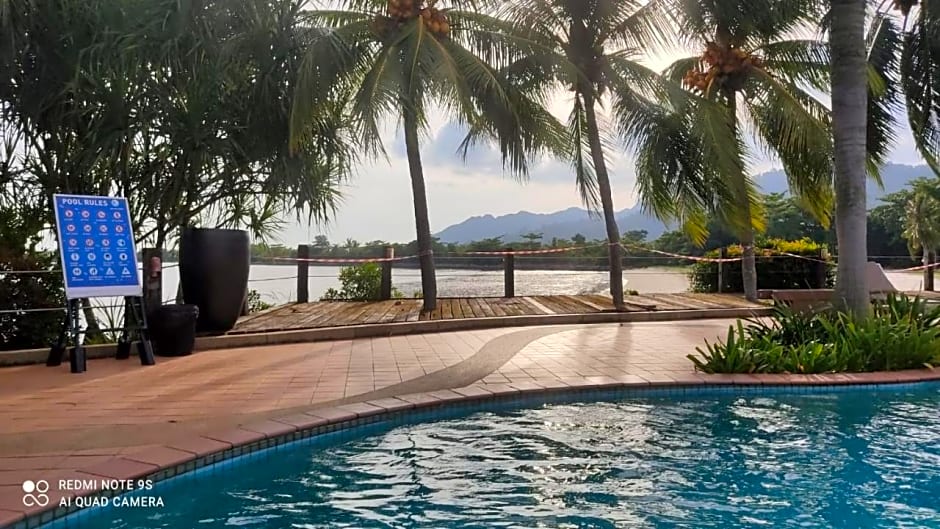 the sunset view lagoon suite