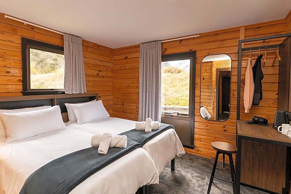 Haka House Hostel Aoraki Mt Cook