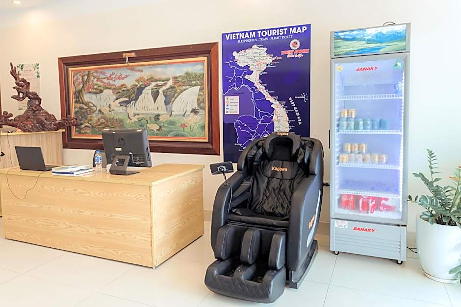 Luxury Airport Hotel & Spa