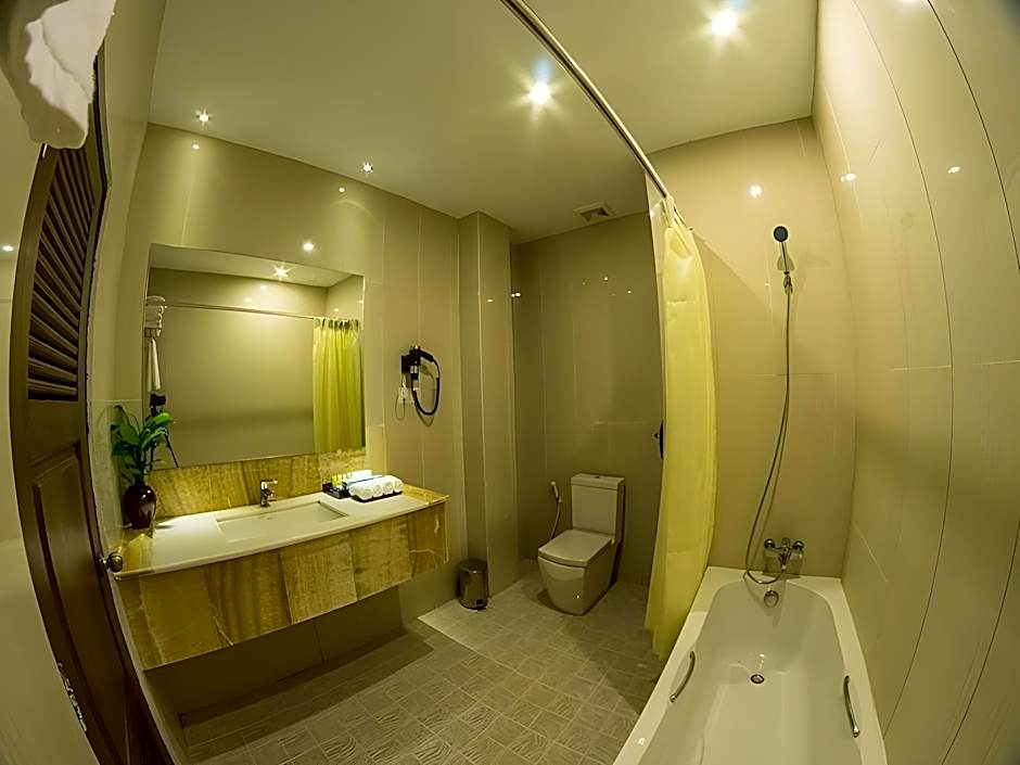 Bagan Landmark Hotel