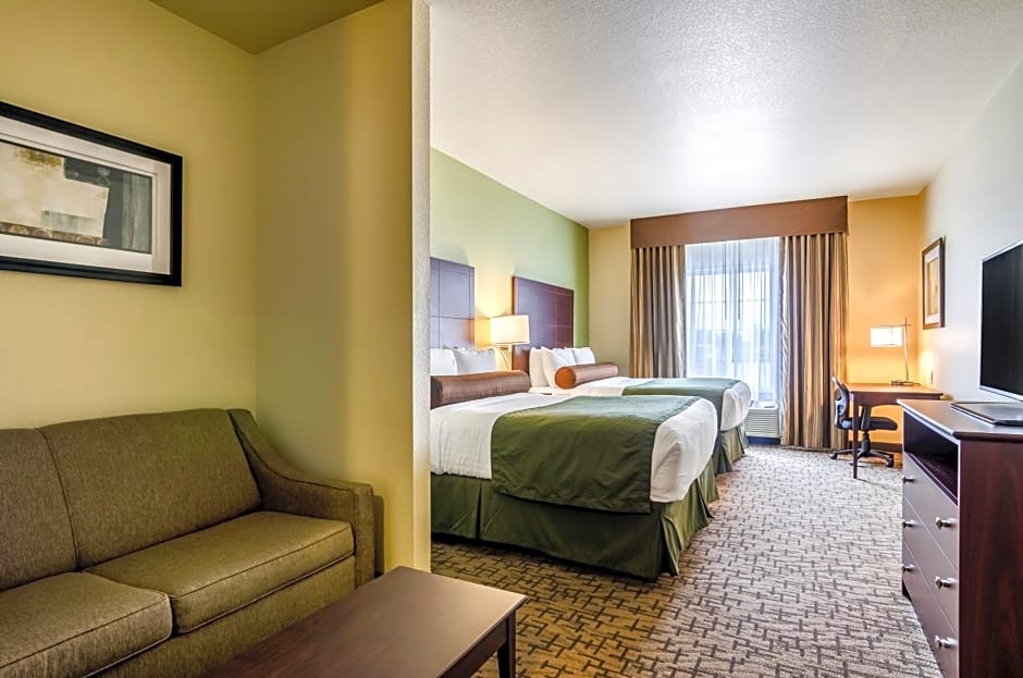 Cobblestone Hotel & Suites - McCook