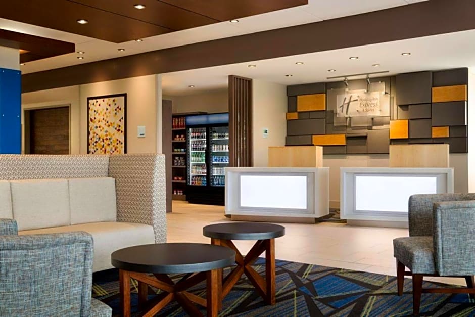 Holiday Inn Express & Suites Middletown - Goshen By IHG