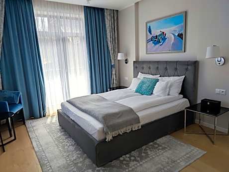 Apartment with Terrace