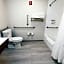 Holiday Inn Express and Suites Urbandale Des Moines By IHG
