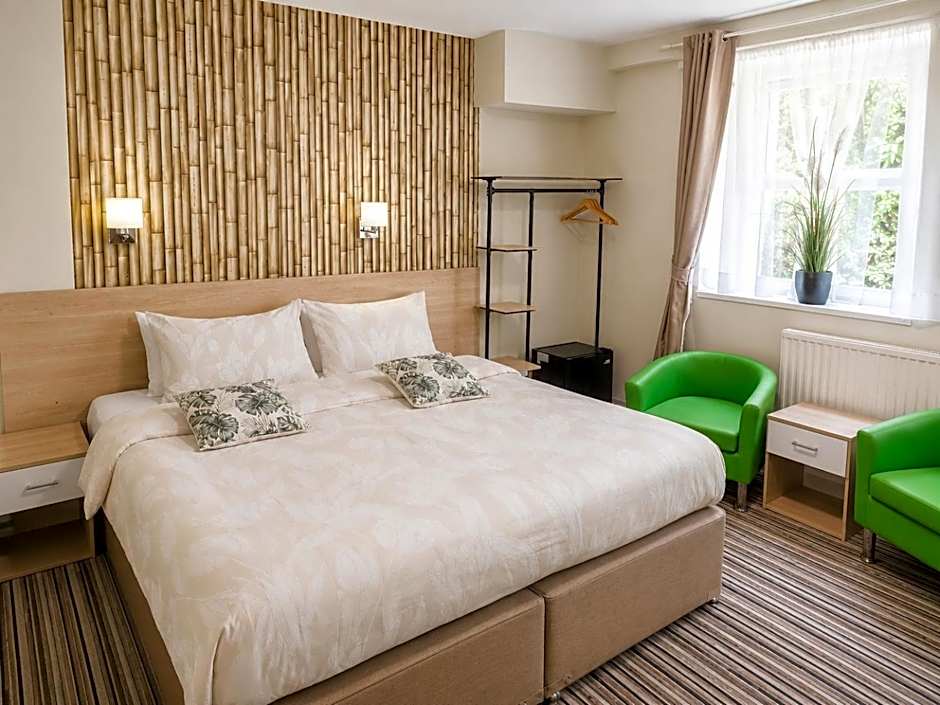 Tregonholme Hotel