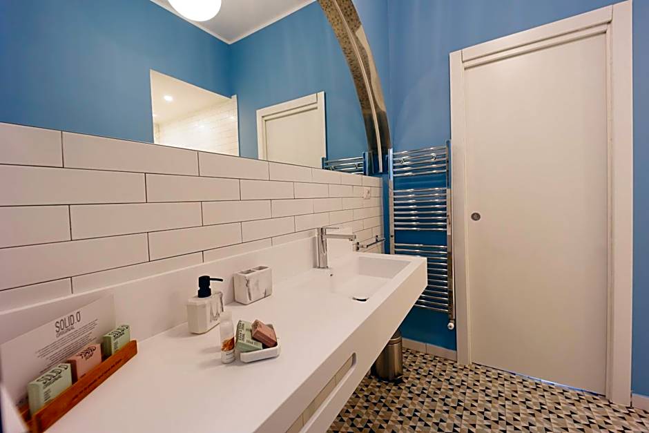 The Bellini House by House In Naples