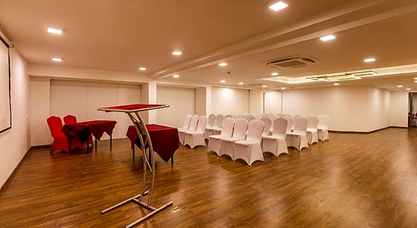 3 BY OYO Nami Residency Ahmedabad