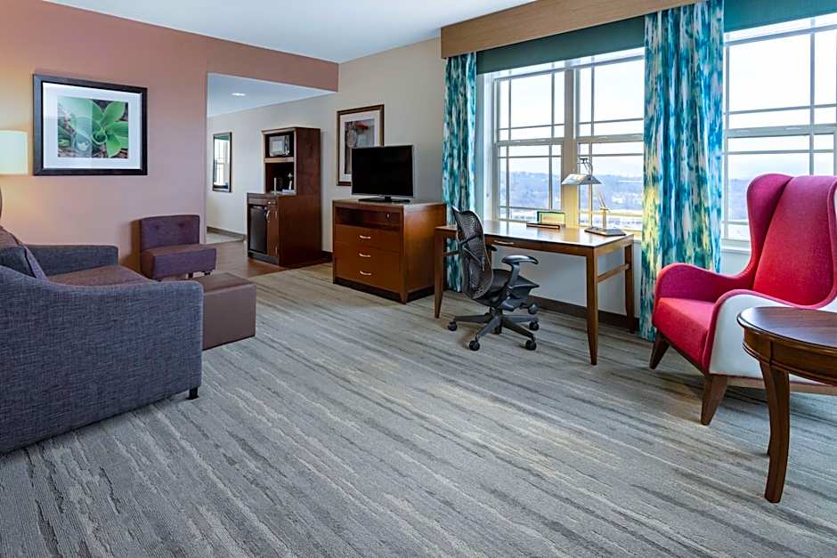 Hilton Garden Inn Roanoke