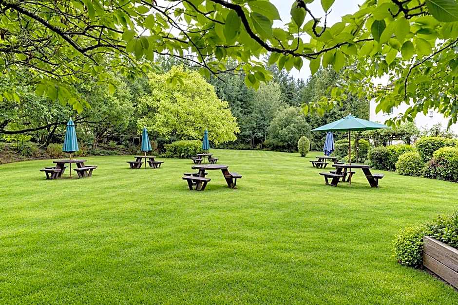 Nant Ddu Lodge Hotel & Spa by Belvilla