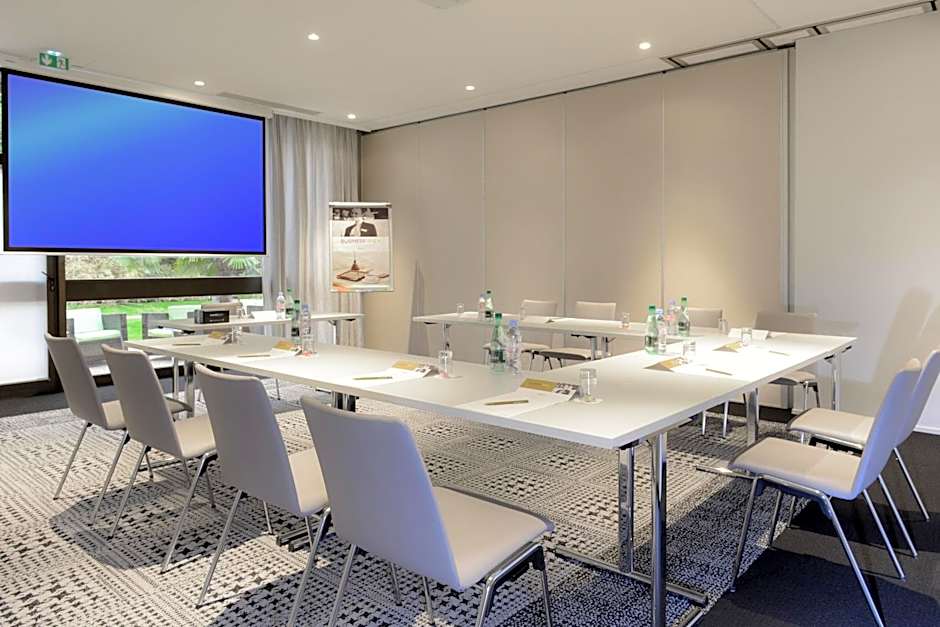 Mercure Caen Centre Port De Plaisance