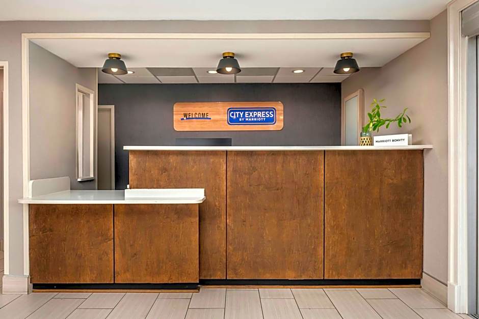 City Express by Marriott Lafayette