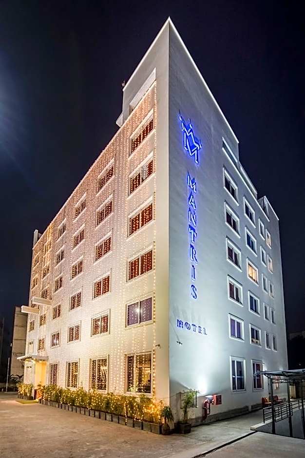 Mantris Hotel
