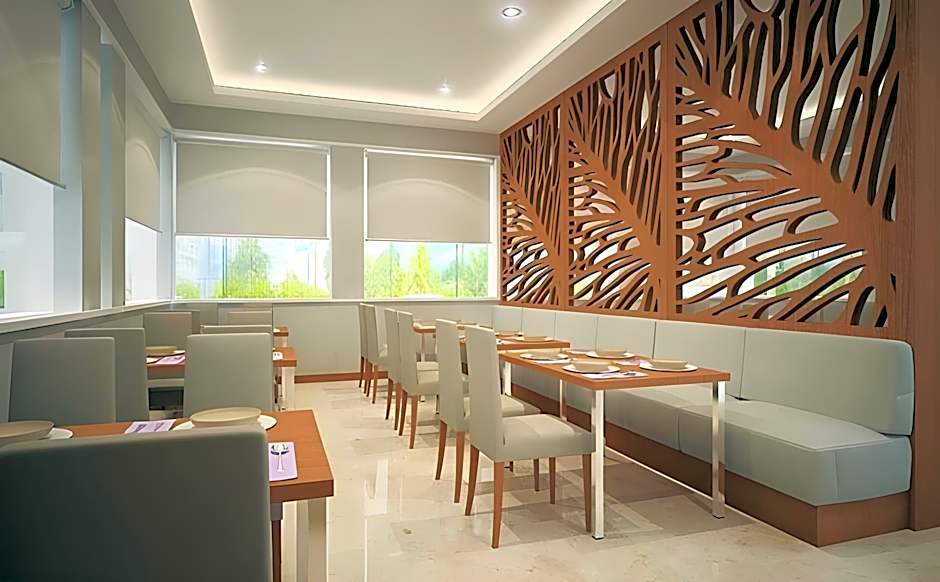 Front One Boutique Brani Solo