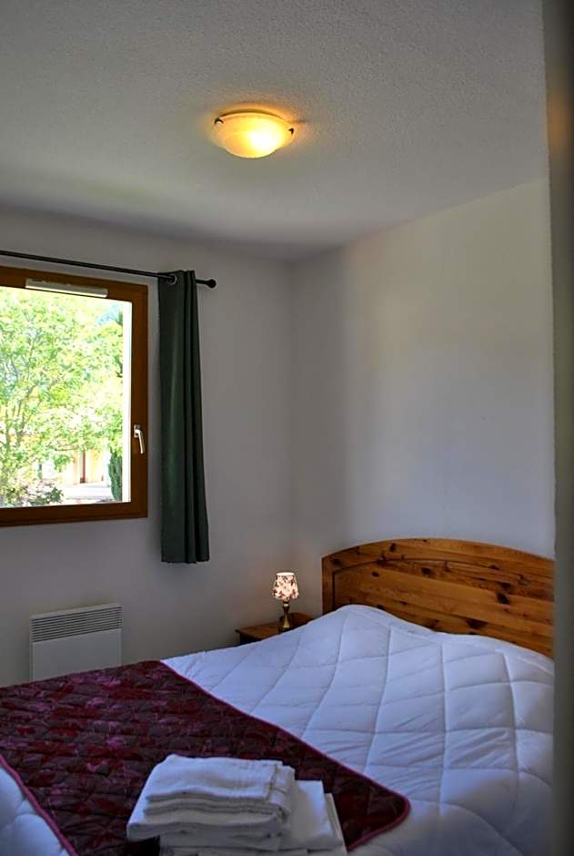 Le Hameau des Sources by Ateya