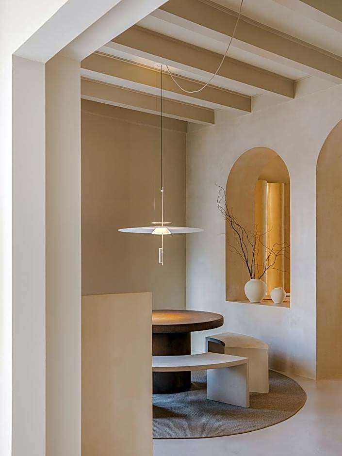 Les Clarisses Boutique Hotel