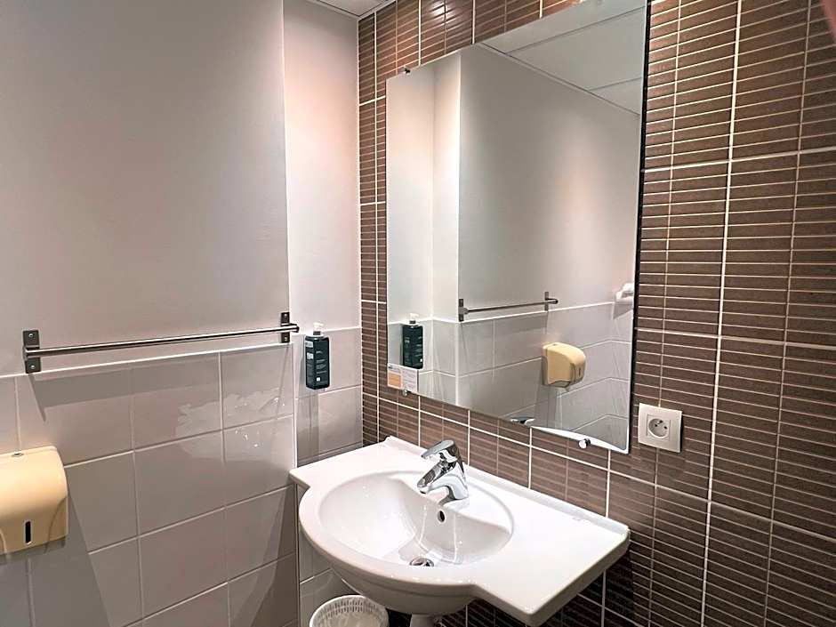 Brit Hotel Saint-Meen-le-Grand en Broceliande