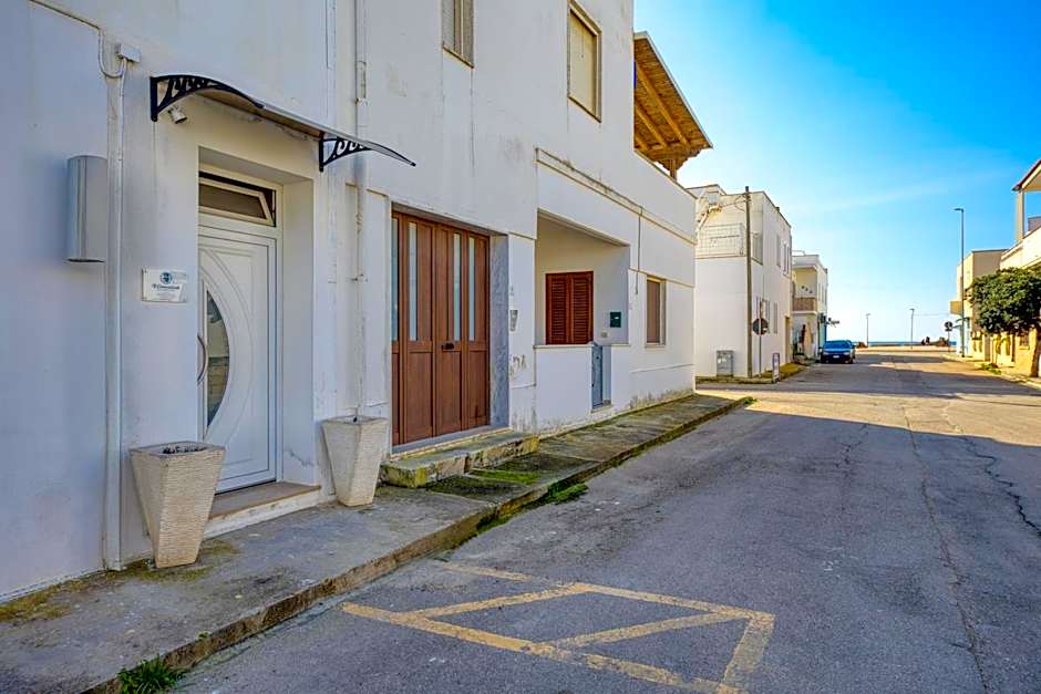 IL Comandante a 100 m dalla spiaggia