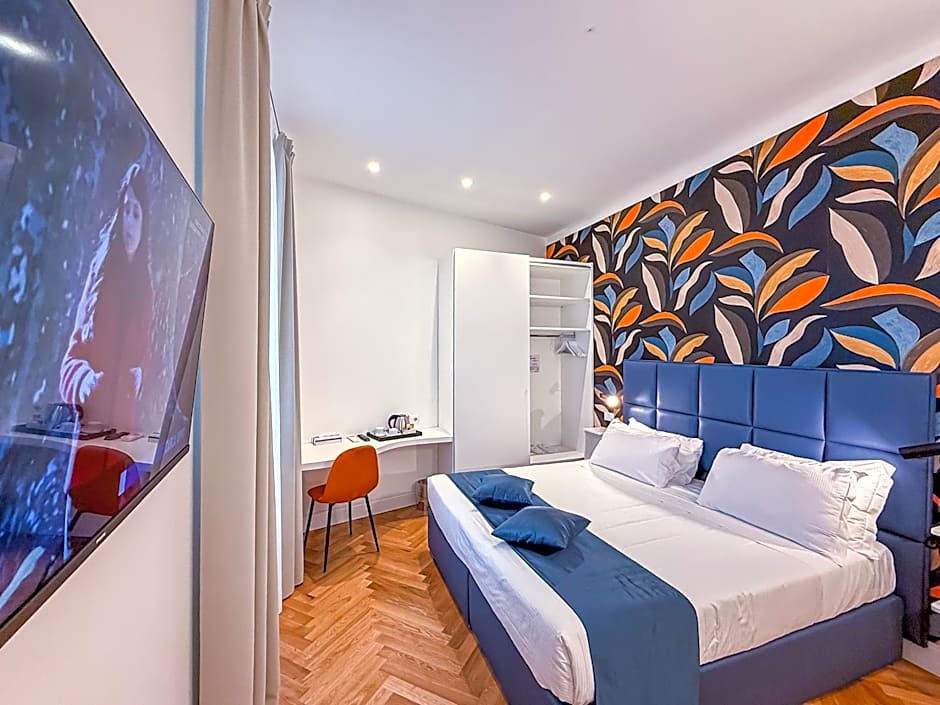 Foto 1 di 12 di Deluxe 1 Queen Bed, Annex Building