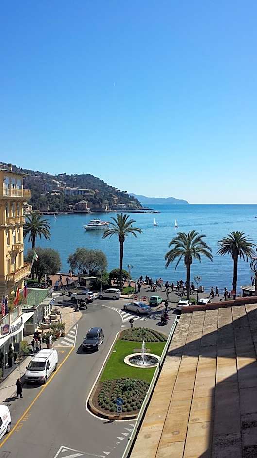 Hotel Riviera