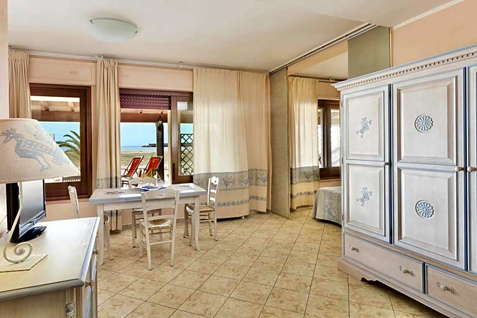 Residence with private beach in Bosa Marina just 100 meters from the sea