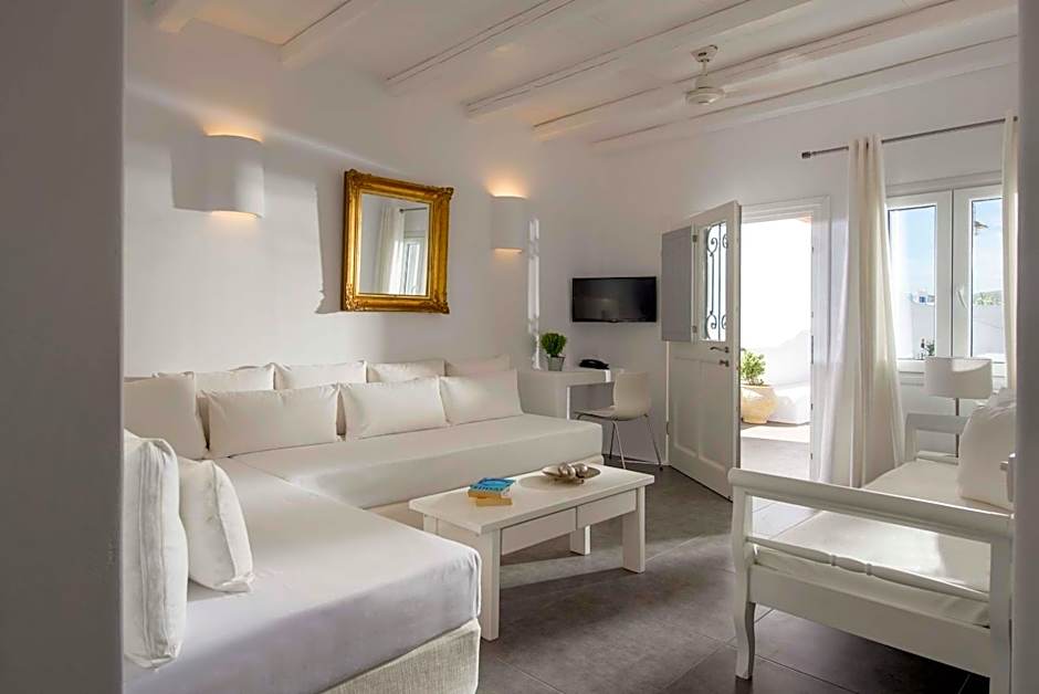 Nefeli Sunset Studios