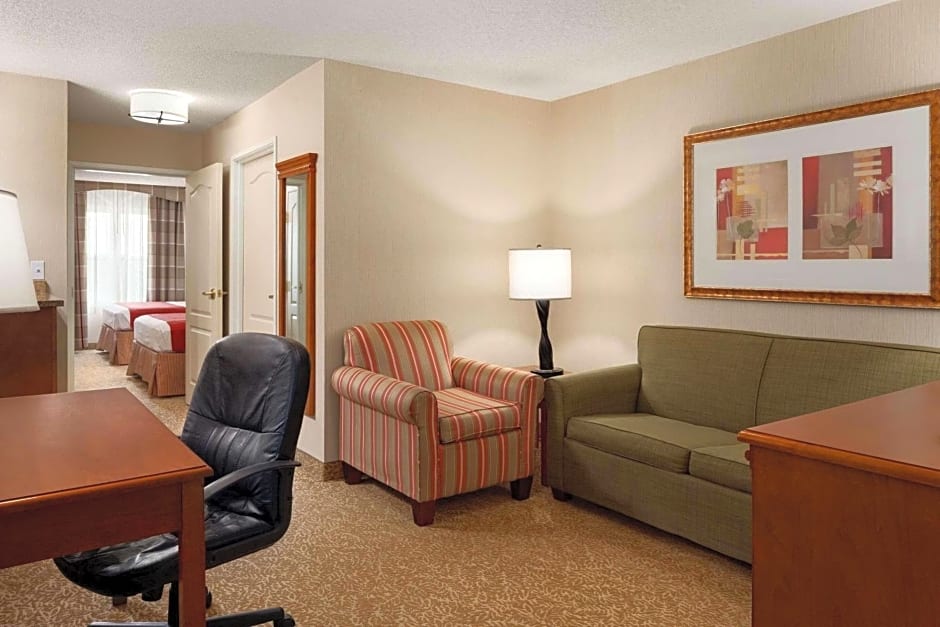 Country Inn & Suites by Radisson, Toledo South, OH