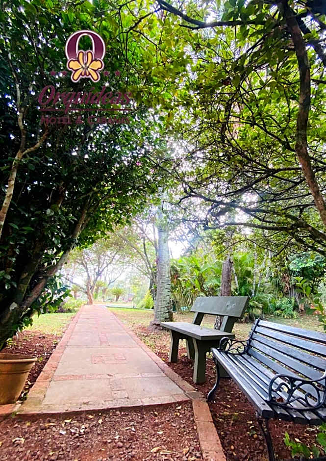 Orquideas Palace Hotel & Cabañas