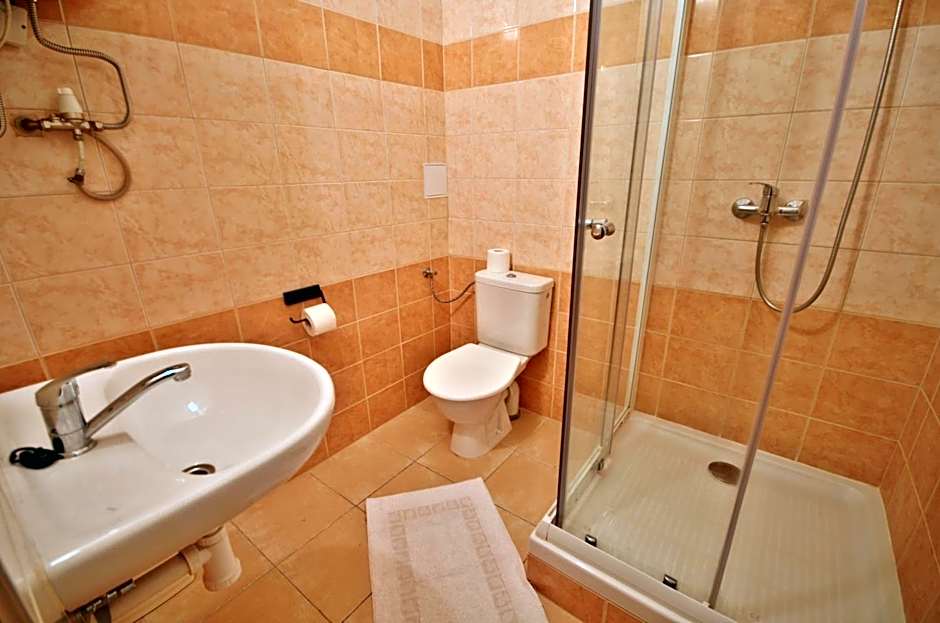 Hotel Bohemians