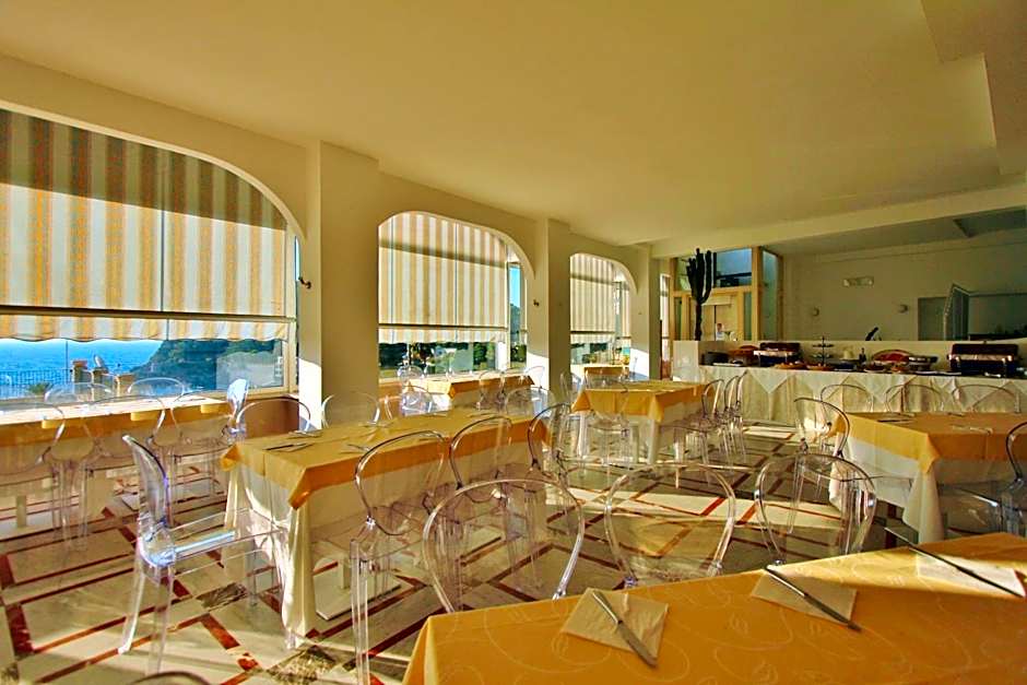 Hotel Baia Azzurra